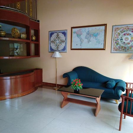 Sara Hotel Labuan Exterior foto